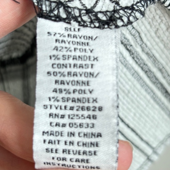 Habitat Boxy Tunic M 3/4 Sleeve Boho Lagenlook Mixed Print Black White Artsy - Picture 6 of 10